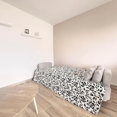 Апартаменты Cozy Ле Баркарес