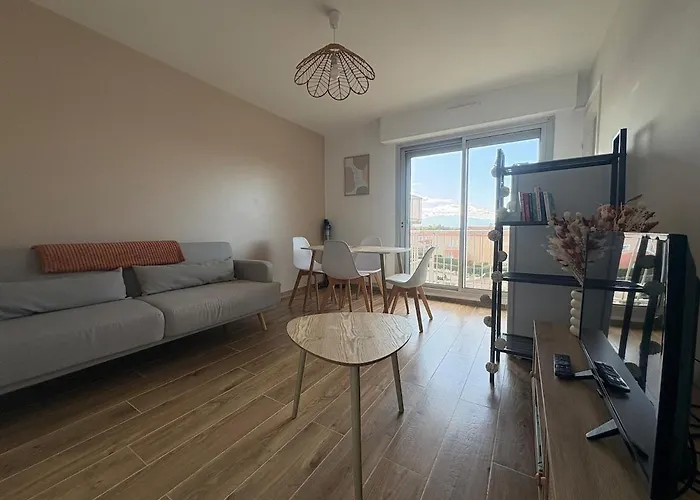 Cozy Апартаменты *